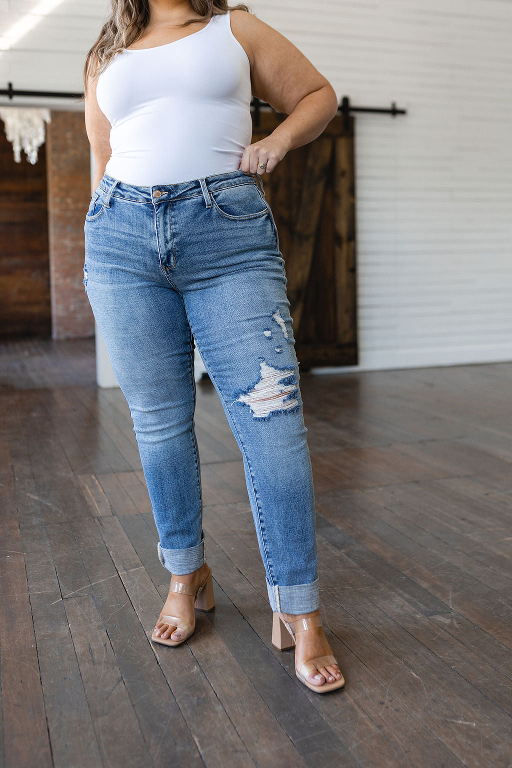 Elodie Mid Rise Distressed Boyfriend Jeans - Judy Blue