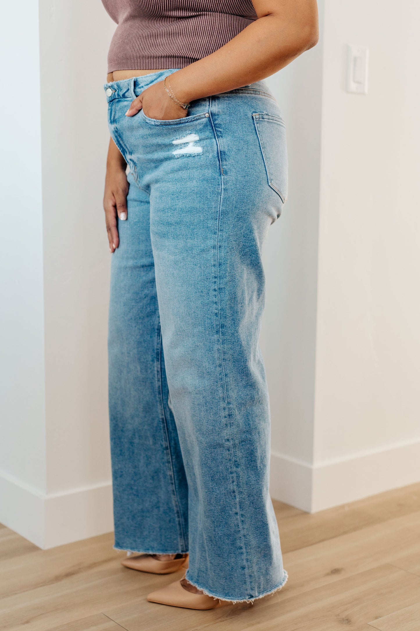 Hope High Rise Wide Leg Jeans - Mica Denim