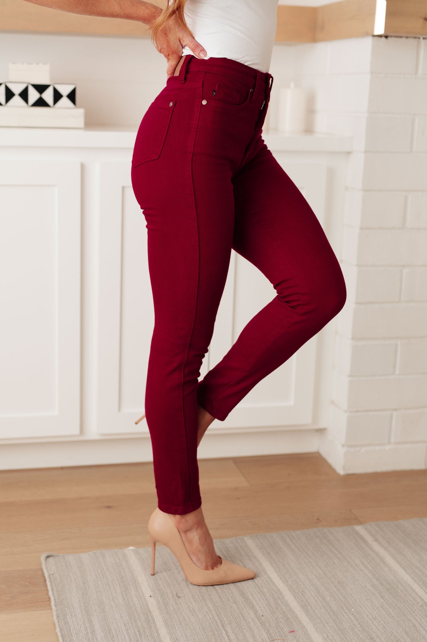 TUMMY CONTROL: Wanda High Rise Skinny Jeans Scarlet - Judy Blue