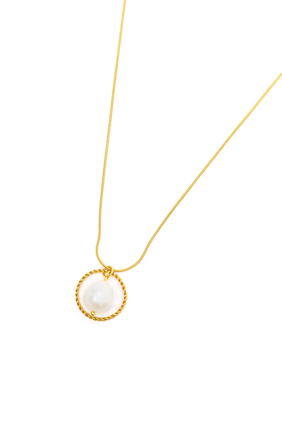 Center of the World Pearl Pendant Necklace - 18K Gold