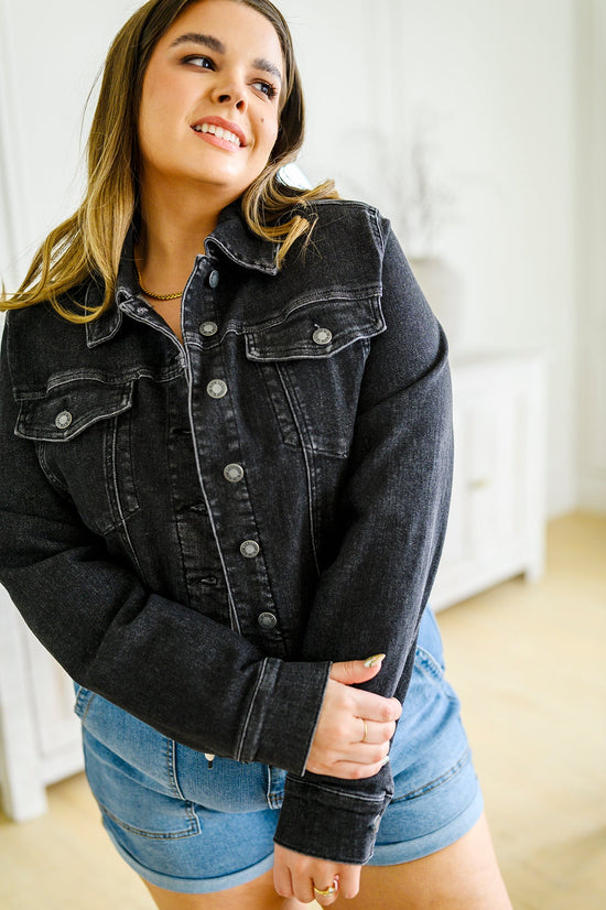 Charlie Cropped Denim Jacket - Judy Blue