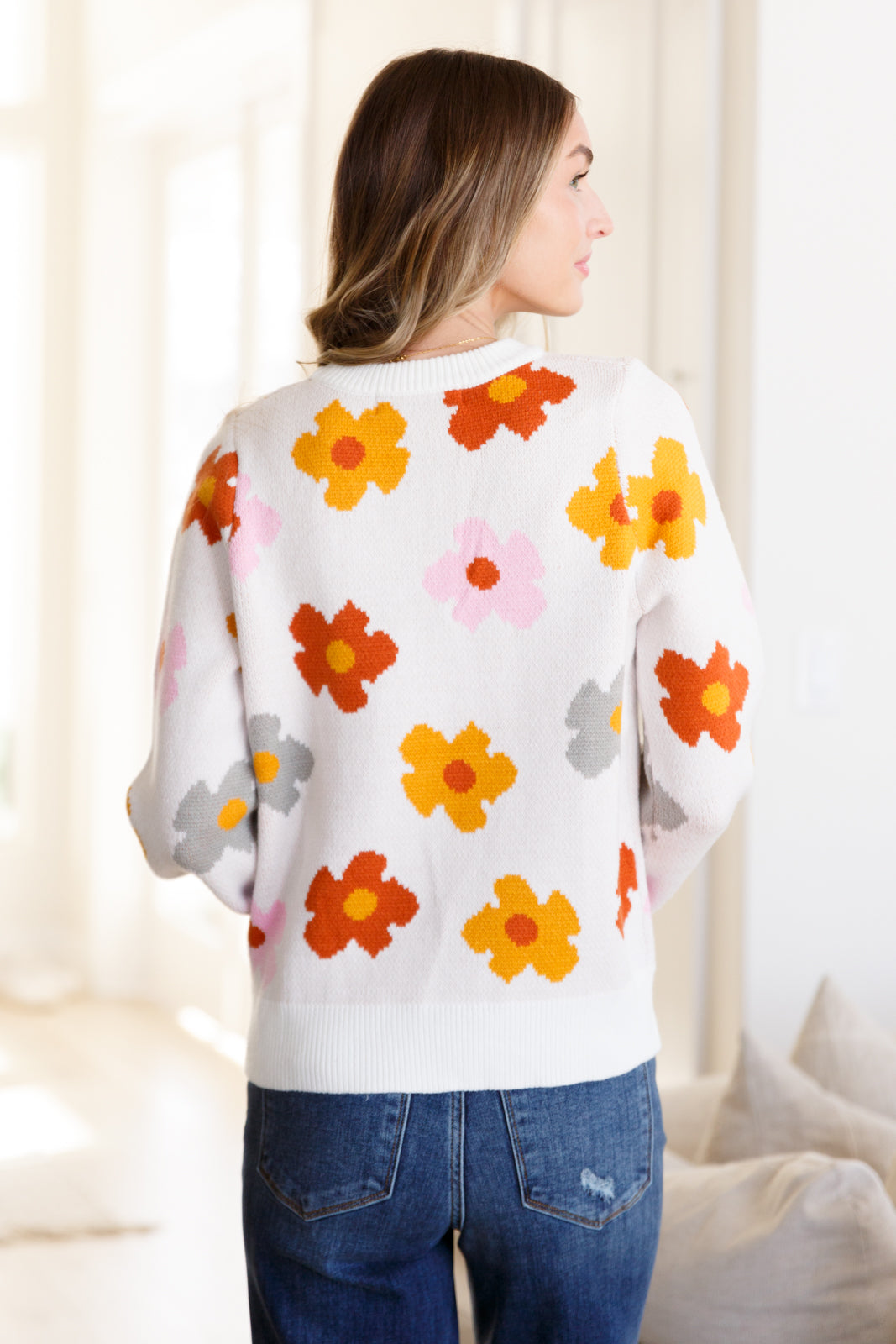 Falling Flowers Floral Sweater - One Eleven North