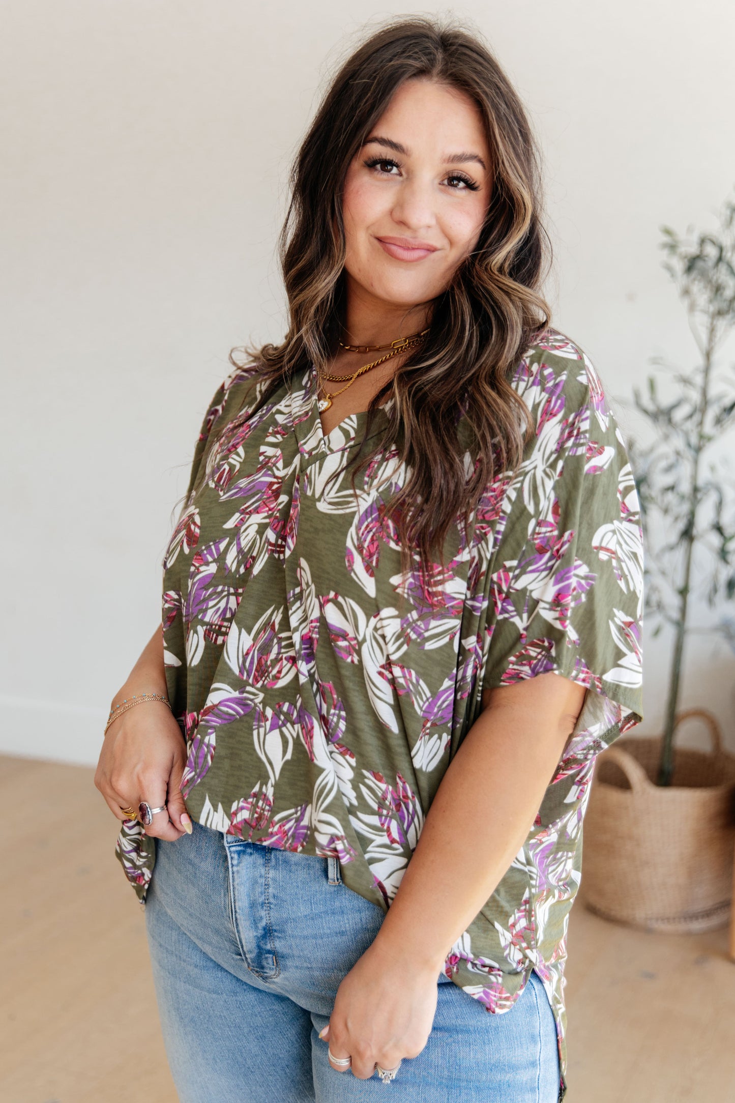 Flower Girl Floral V-Neck Top - White Birch