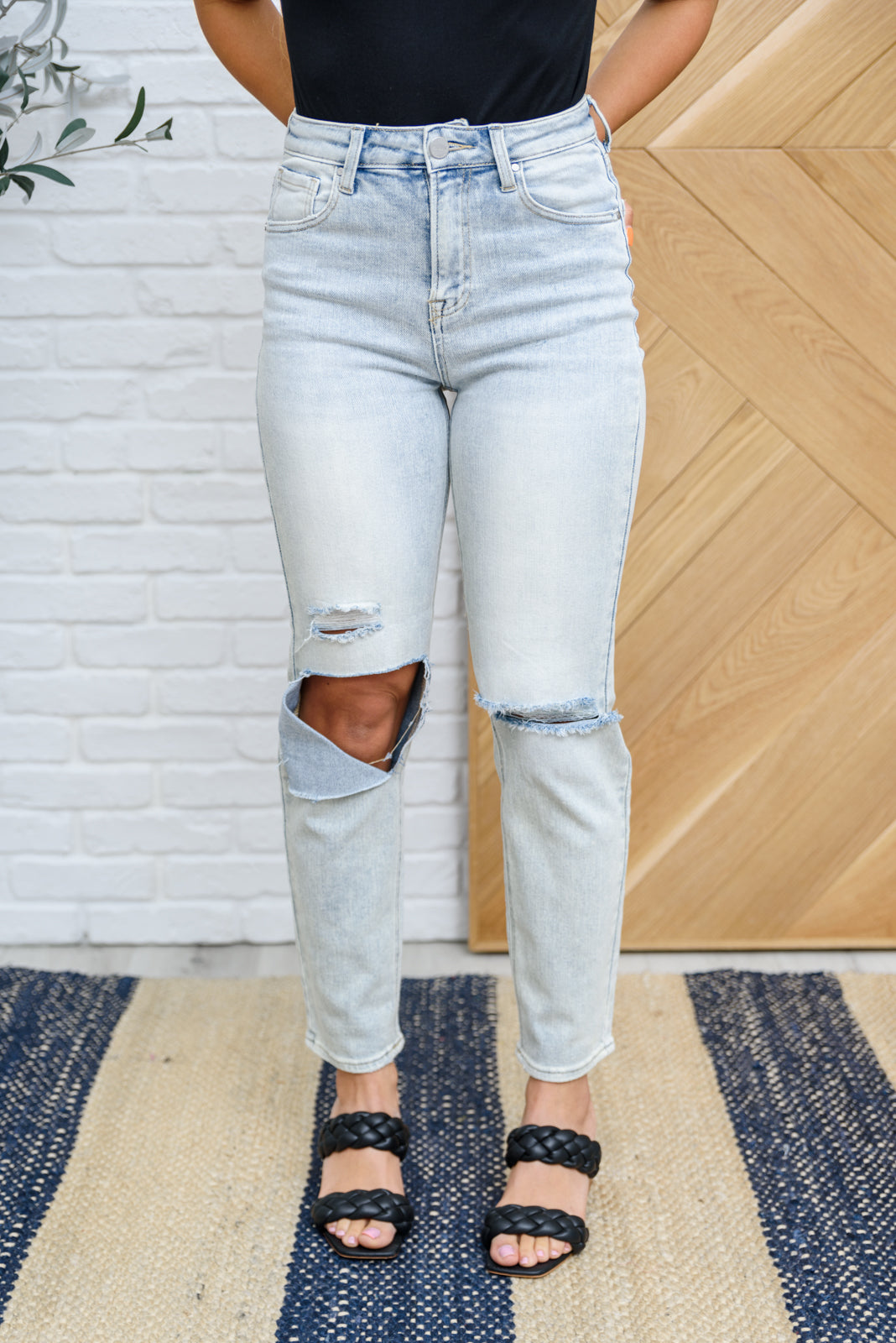 Good Karma Light Wash Distressed Jeans - Risen