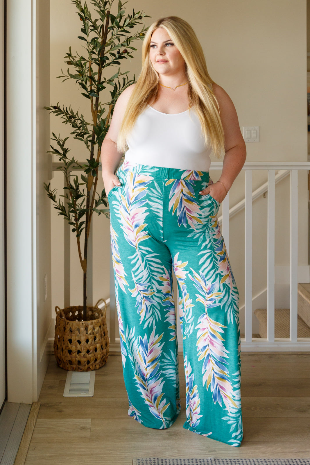 Hawaiiana Floral Print Pants - Shopin LA