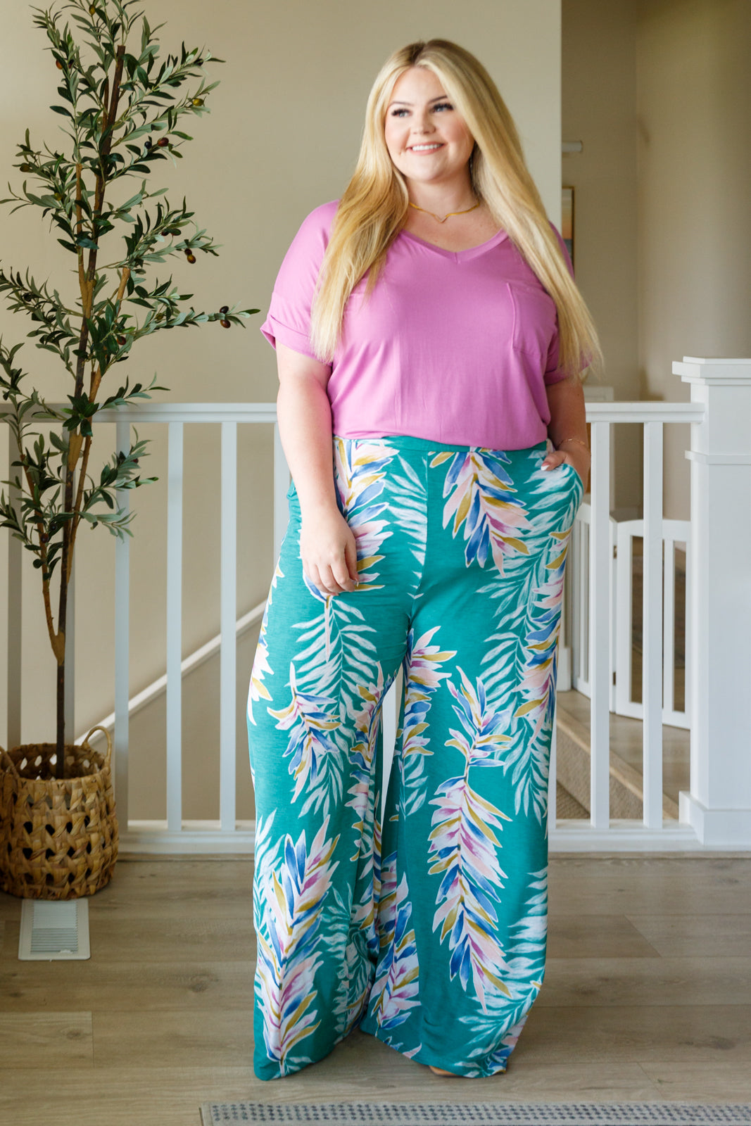 Hawaiiana Floral Print Pants - Shopin LA