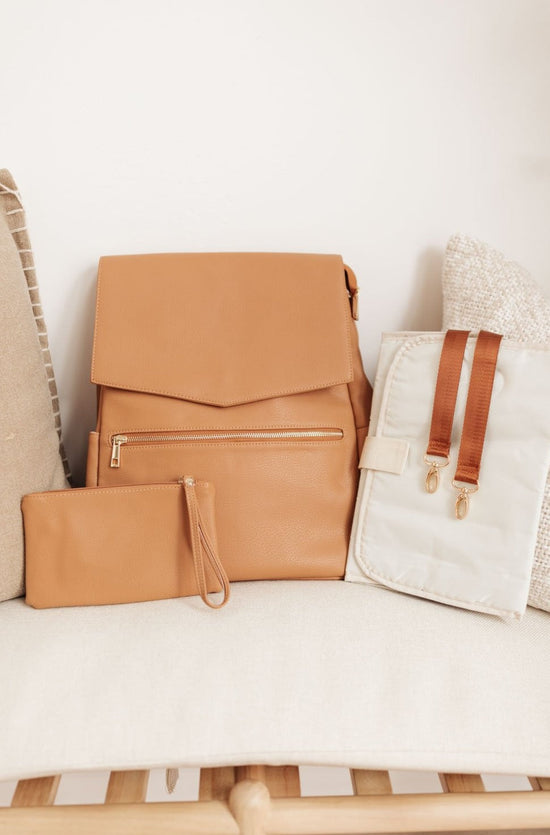 Katie's FAVE: Hot Mom Bag in Blue or Tan