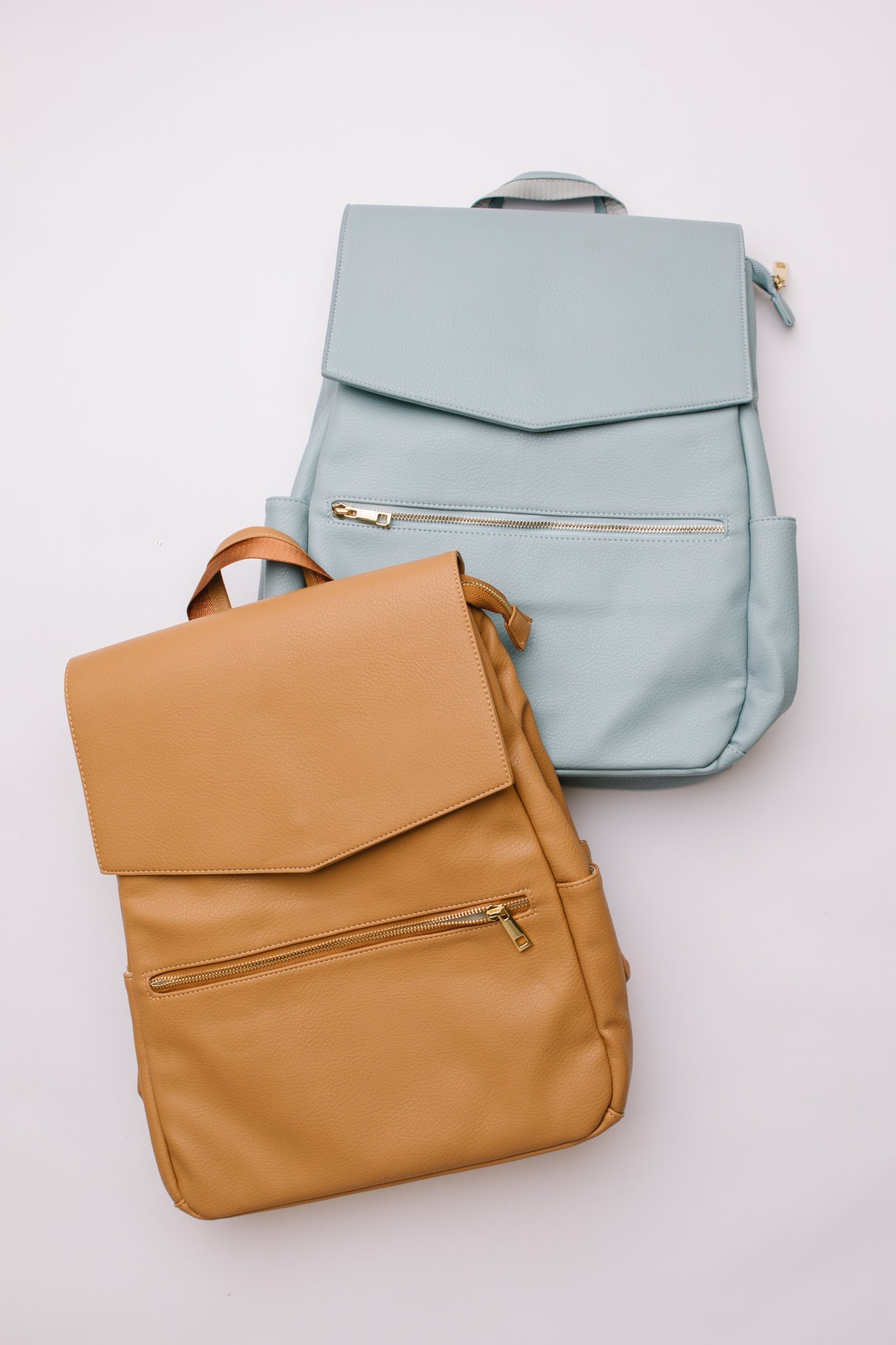 Katie's FAVE: Hot Mom Bag in Blue or Tan