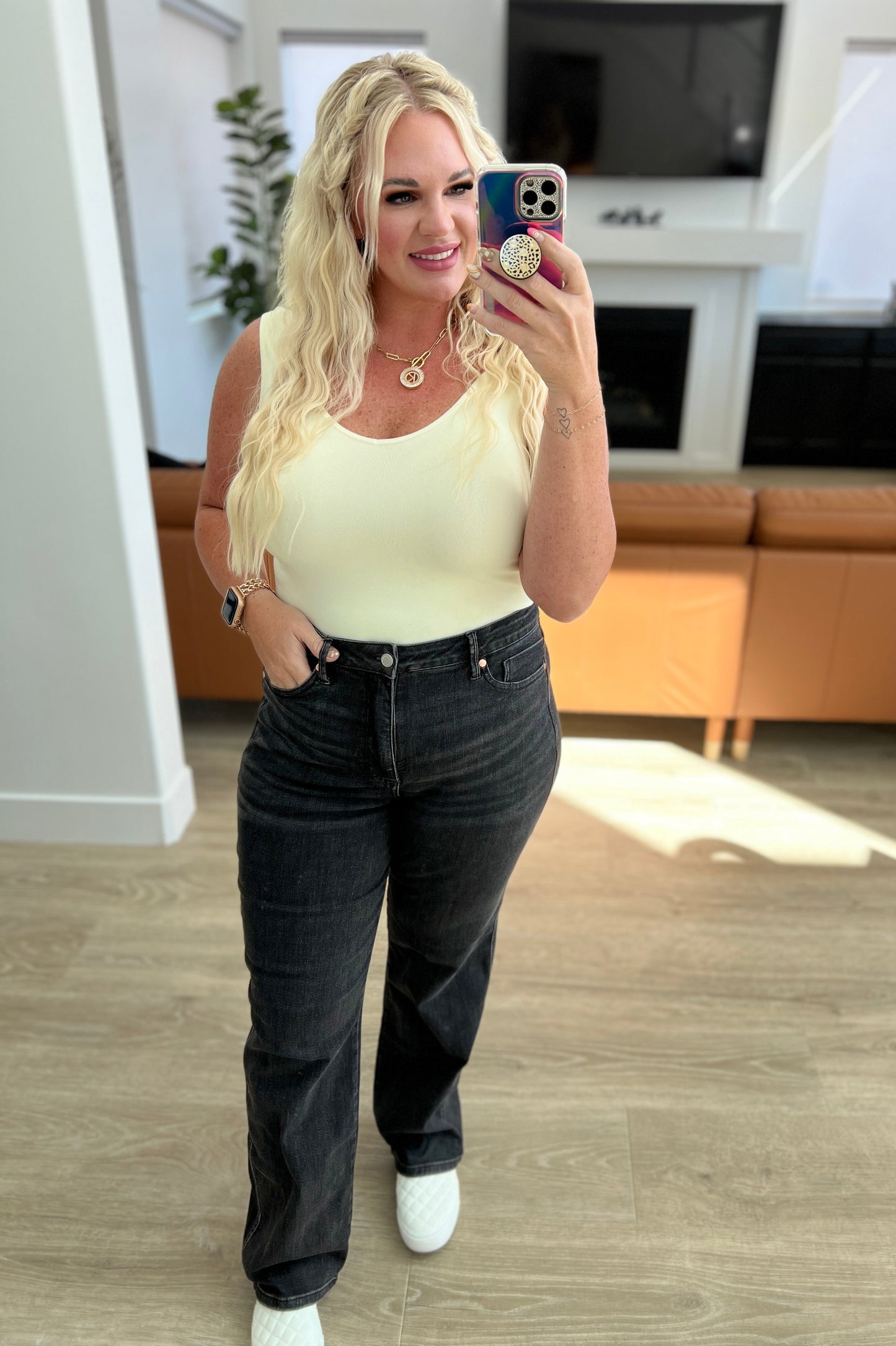 TUMMY CONTROL: Joan High Rise Straight Jeans in Washed Black - Judy Blue