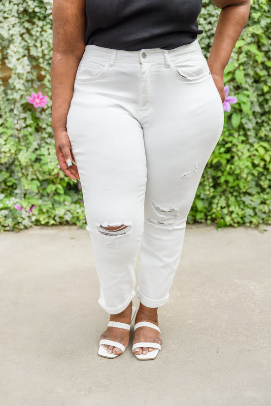 Mid-Rise Boyfriend Destroyed White Jeans - Judy Blue