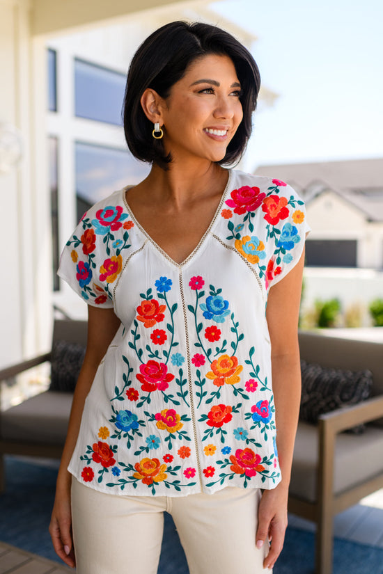 Rose Garden Embroidered Blouse - Andree By Unit