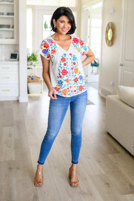 Rose Garden Embroidered Blouse - Andree By Unit