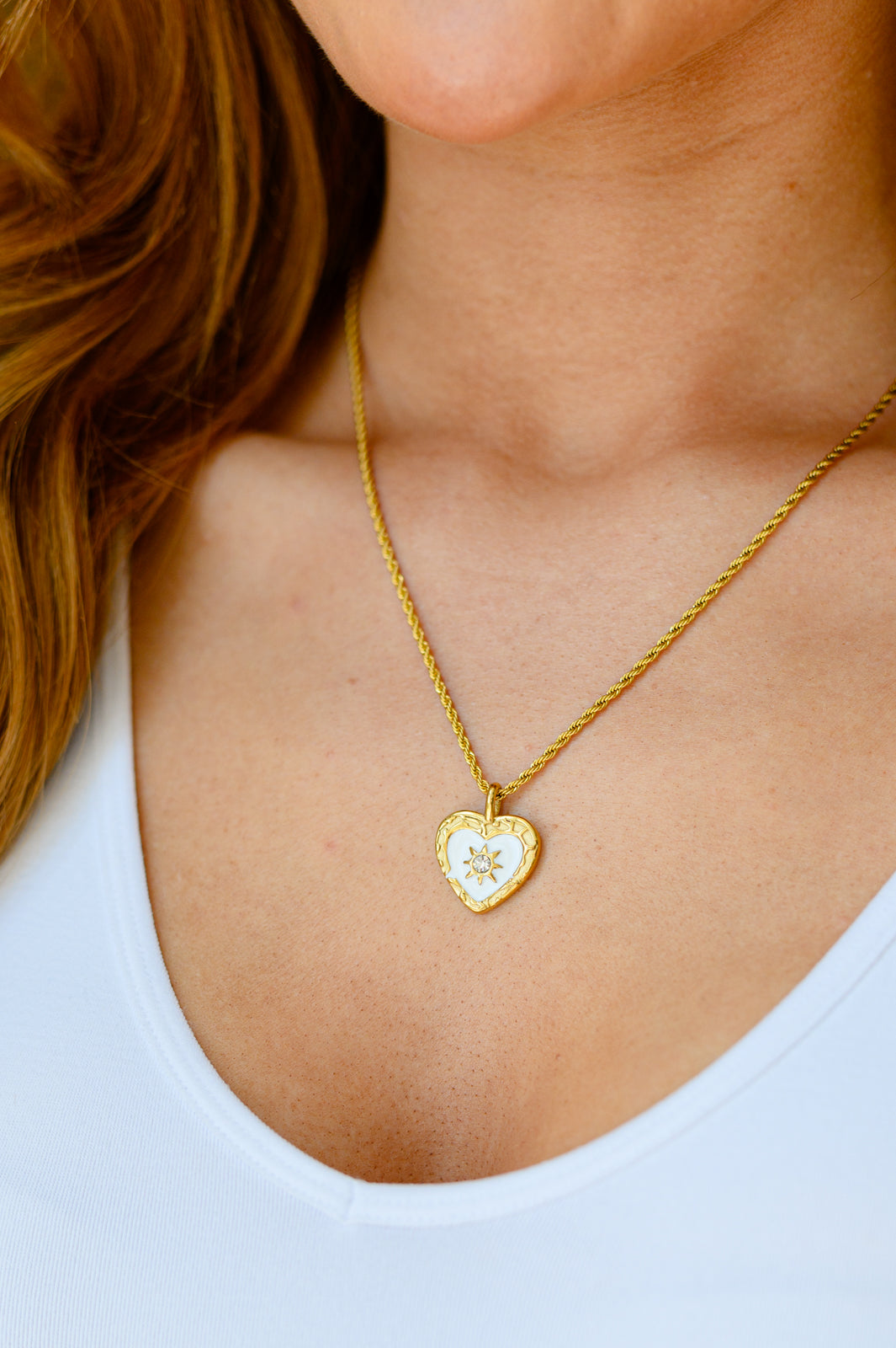 Sacred Heart Pendant Necklace - 18K Gold